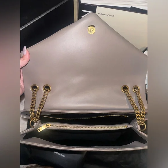 ❌SOLD❌⭐️NEW, SOLD OUT⭐️SAINT LAURENT LOULOU LARGE IN QUILTED LEATHER - Picture 9 of 17